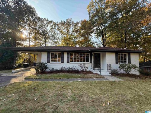 824 Hickory Dr, BIRMINGHAM, AL, 35215-7604 | Card Image