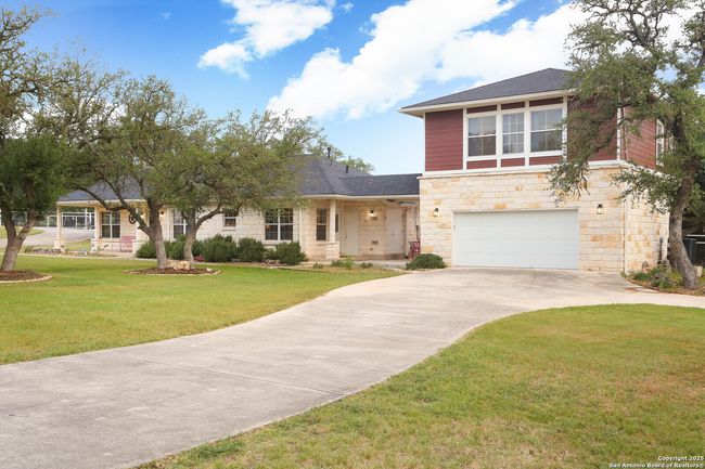 1411 Driftwood Rdg, House other with 6 bedrooms, 3 bathrooms and null parking in Spring Branch TX | Image 5