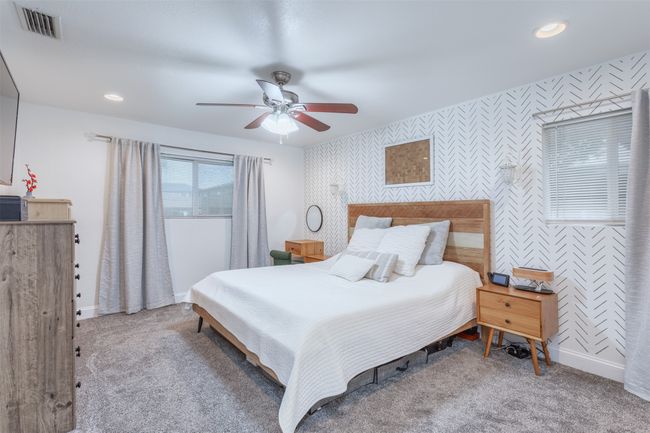 502 E Alexander Ln, House other with 3 bedrooms, 2 bathrooms and null parking in Euless TX | Image 17