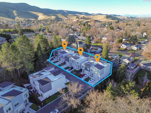 931 Hidden Lane Pr, Prosser, WA, 99350-5595 | Card Image