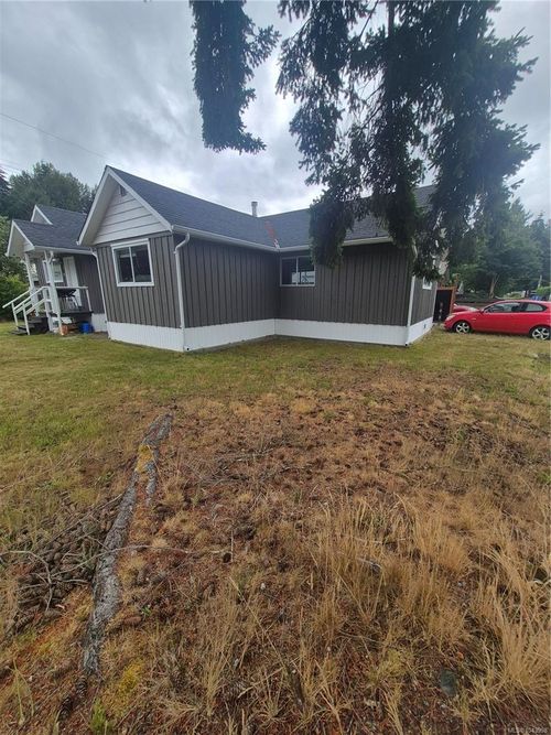 46 Pinder Ave, Woss, BC, V0N3P0 | Card Image