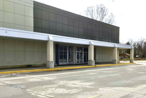 390 Lakeshore Dr, North Bay, ON, P1A2C7 | Card Image