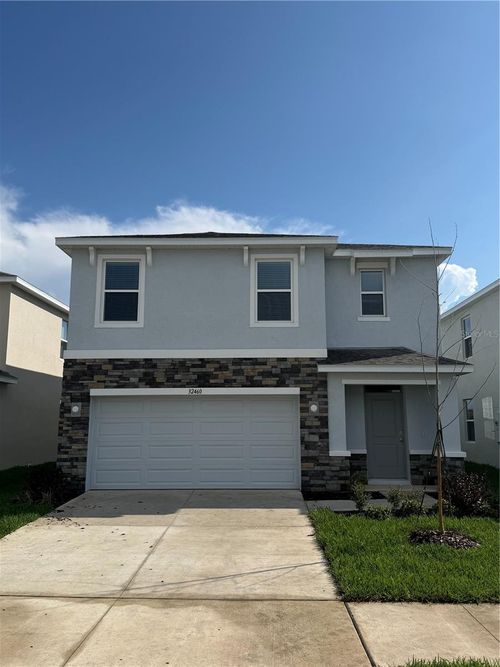 32460 N Weathered Oak Drive, Wesley Chapel, FL, 33543 | Card Image