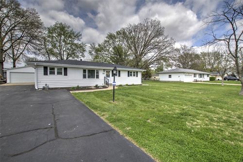 4638 E Hayden Drive, Decatur, IL, 62521 | Card Image