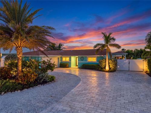 3708 Royal Palm Dr, Bradenton, FL, 34210-1303 | Card Image
