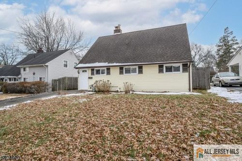 118 Colonia Blvd, Rahway, NJ, 07065-2845 | Card Image