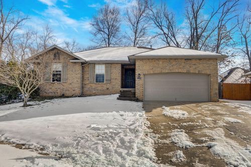 3128 S Overhill Ave, Springfield, MO, 65807-8770 | Card Image