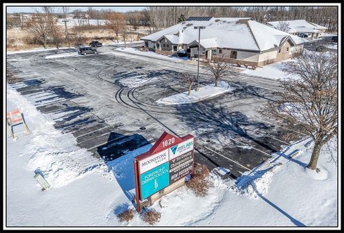 1620 N Shawano Street, NEW LONDON, WI, 54961 | Card Image