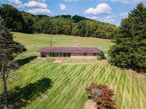15713 State Route 16, Conesville, OH, 43811-9709 | Card Image