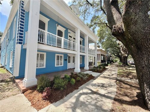 4400 Canal Boulevard, New Orleans, LA, 70119 | Card Image