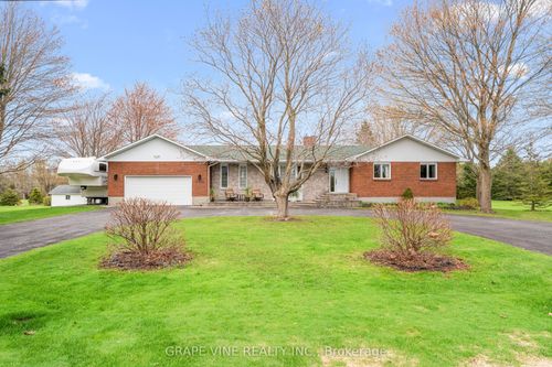 4525 Mcneely Rd, Navan, ON, K4B0H9 | Card Image