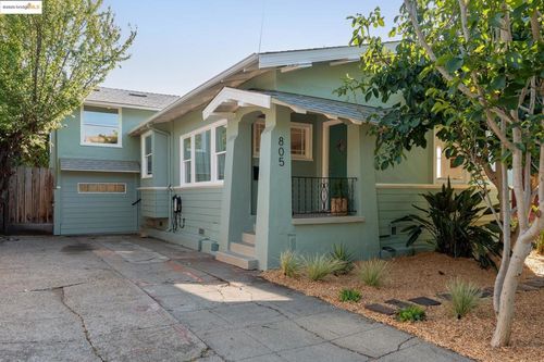 805 57th St, Oakland, CA, 94608-2813 | Card Image