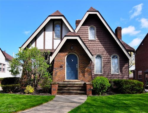 6222 Brookside Dr, Cleveland, OH, 44144-1633 | Card Image