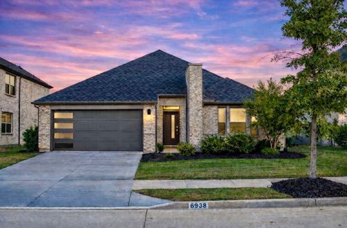 6938 Aster Dr, Venus, TX, 76084-3647 | Card Image