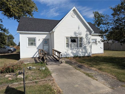 307 N Oakland Rd, Ashmore, IL, 61912-9553 | Card Image