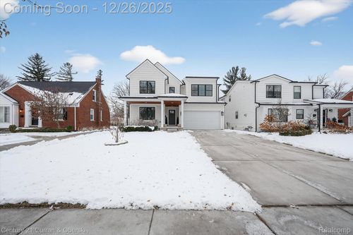 2217 Wilson Ave, Royal Oak, MI, 48073-4272 | Card Image