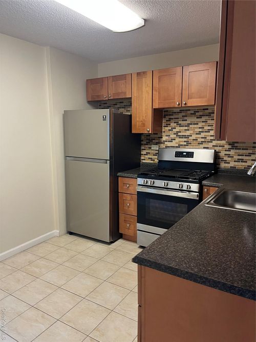 1a-2 Bay Club Dr, Bayside, NY, 11360-2957 | Card Image