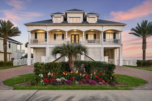 19507 Shores Dr, Galveston, TX, 77554-8635 | Card Image