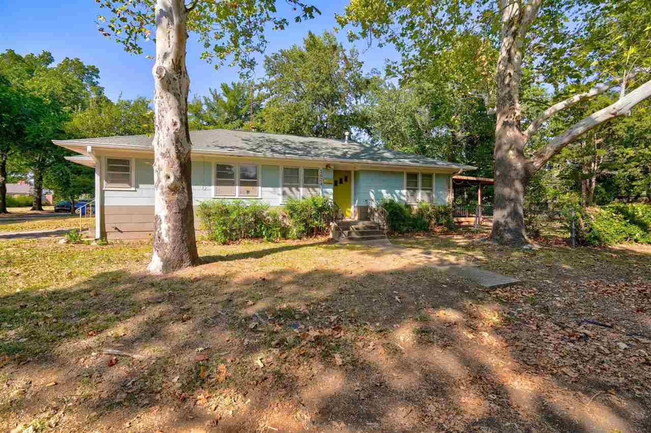 10th Ave, Stillwater, OK 74074