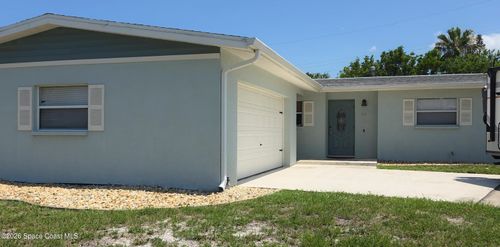 315 Oahu Dr, Merritt Island, FL, 32953-3262 | Card Image