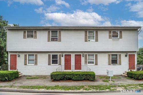 2-28 Middle St, New Milford, CT, 06776-3555 | Card Image