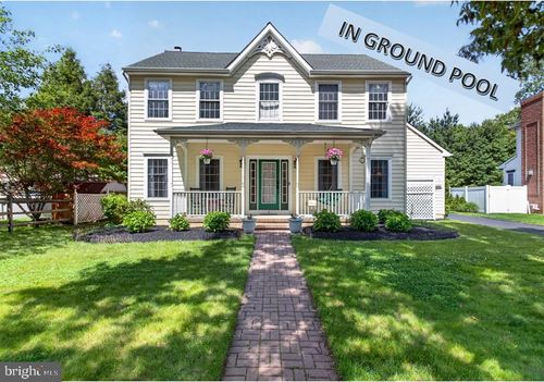 3 Emily Pl, Hamilton, NJ, 08690-1400 | Card Image