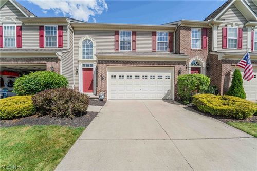 4977 Lake View Dr, Peninsula, OH, 44264-9590 | Card Image