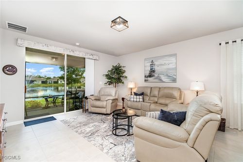20474 Palm Woode Dr, Fort Myers, FL, 33919 | Card Image