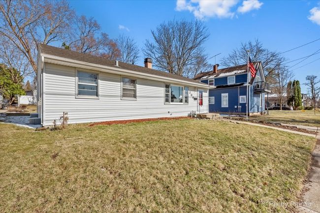 208 N Wisconsin St, House other with 3 bedrooms, 2 bathrooms and 8 parking in Carpentersville IL | Image 19