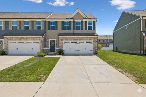 1334 Crescent Ridge Dr, Gallatin, TN, 37066-4789 | Card Image