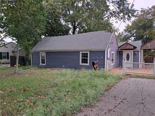 1609 Spring Ave, Carrollton, TX, 75006-6329 | Card Image