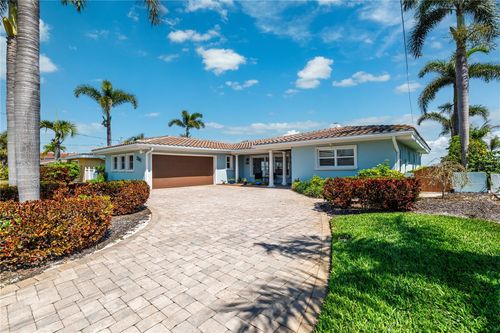 2540 E Bay Isle Dr Se, ST PETERSBURG, FL, 33705-3322 | Card Image