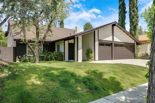27311 Country Glen Rd, Agoura Hills, CA, 91301-3603 | Card Image