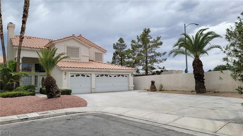 1211 Silver Knoll Ave, Las Vegas, NV, 89123-3878 | Card Image