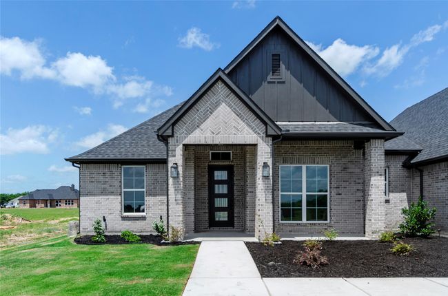 205 Stuart St, House other with 3 bedrooms, 3 bathrooms and null parking in Paradise TX | Image 4