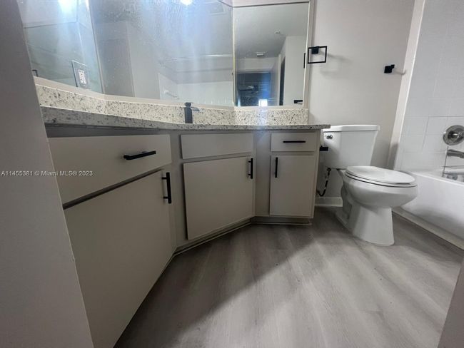 APT-106 - 1200 Scotia Dr, Condo with 2 bedrooms, 1 bathrooms and null parking in Hypoluxo FL | Image 7