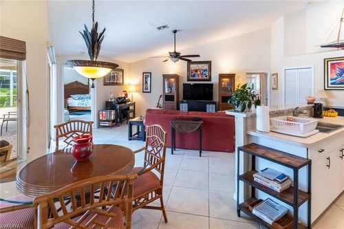 458 Countryside Dr, NAPLES, FL, 34104-6722 | Card Image