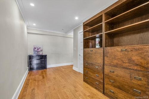 apt-613-132-35 Sanford Ave, Flushing, NY, 11355-4361 | Card Image