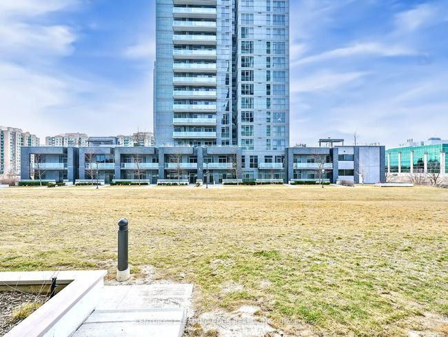 103 - 105 Oneida Cres, Condo with 2 bedrooms, 2 bathrooms and null parking in Richmond Hill ON | Image 33