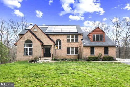 13 Brian Daniel Ct, Reisterstown, MD, 21136-4635 | Card Image