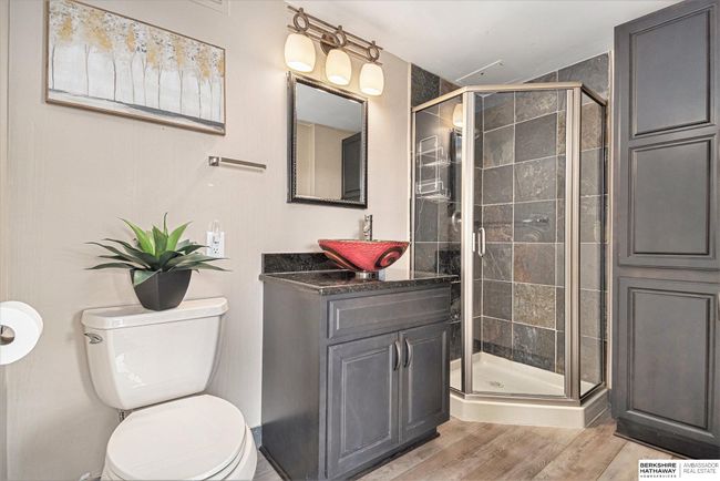 APT-6H - 3000 Farnam St, Condo with 2 bedrooms, 2 bathrooms and null parking in Omaha NE | Image 13
