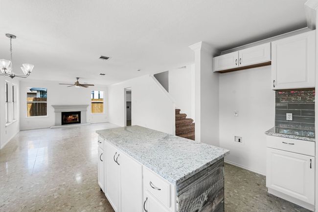 1213 Pathfinder Way, House other with 4 bedrooms, 3 bathrooms and 4 parking in Round Rock TX | Image 13