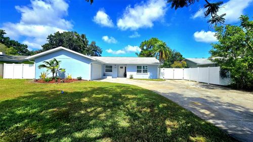 1417 54th Ave Ne, ST PETERSBURG, FL, 33703-3226 | Card Image