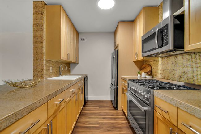 APT-204 - 3883 Turtle Creek Blvd, Condo with 2 bedrooms, 2 bathrooms and null parking in Dallas TX | Image 4