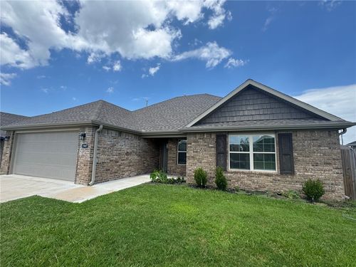 1907 E Hudson Dr, Siloam Springs, AR, 72761-6045 | Card Image