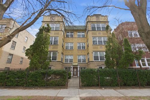 2s-4937 N Saint Louis Ave, Chicago, IL, 60625-9099 | Card Image