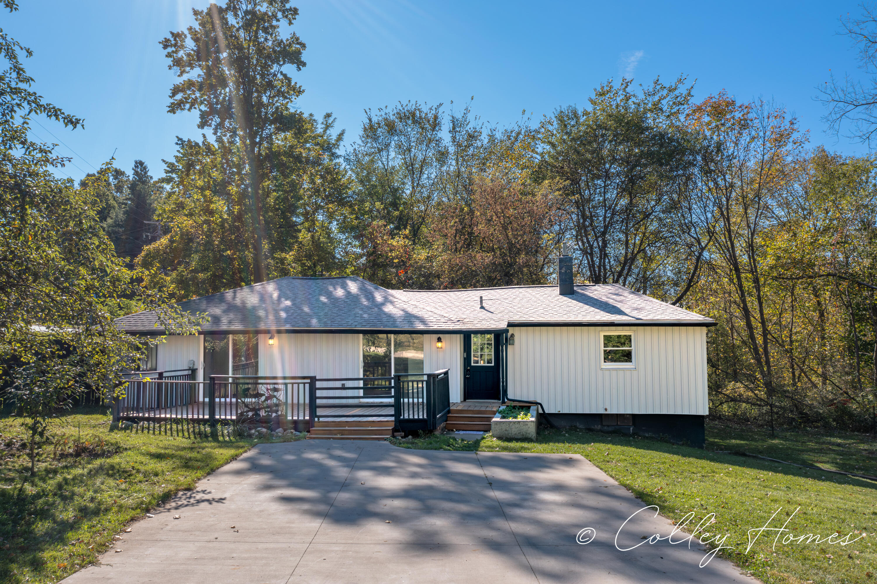 Coit Ave, Grand Rapids, MI 49525