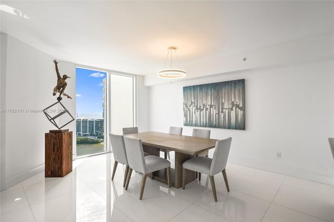 UNIT-2807 - 3301 Ne 183 Rd St, Condo with 3 bedrooms, 4 bathrooms and null parking in Aventura FL | Image 16