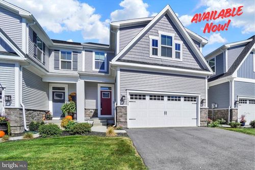 1335 Ben Hogan Way, YORK, PA, 17403-6315 | Card Image