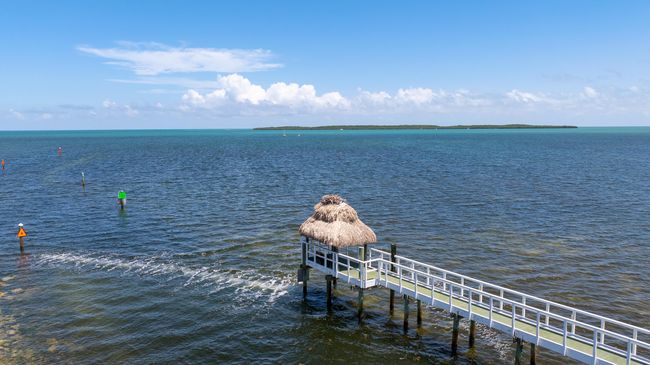 Private pier with tiki | Image 50